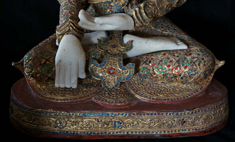 Crowned Burmese Mandalay Buddha Statue